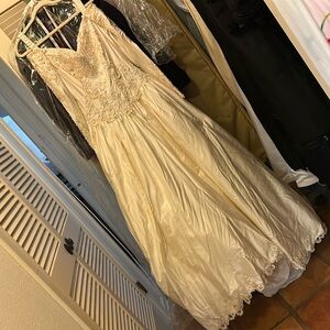 Elegant cream colored raw silk wedding dress